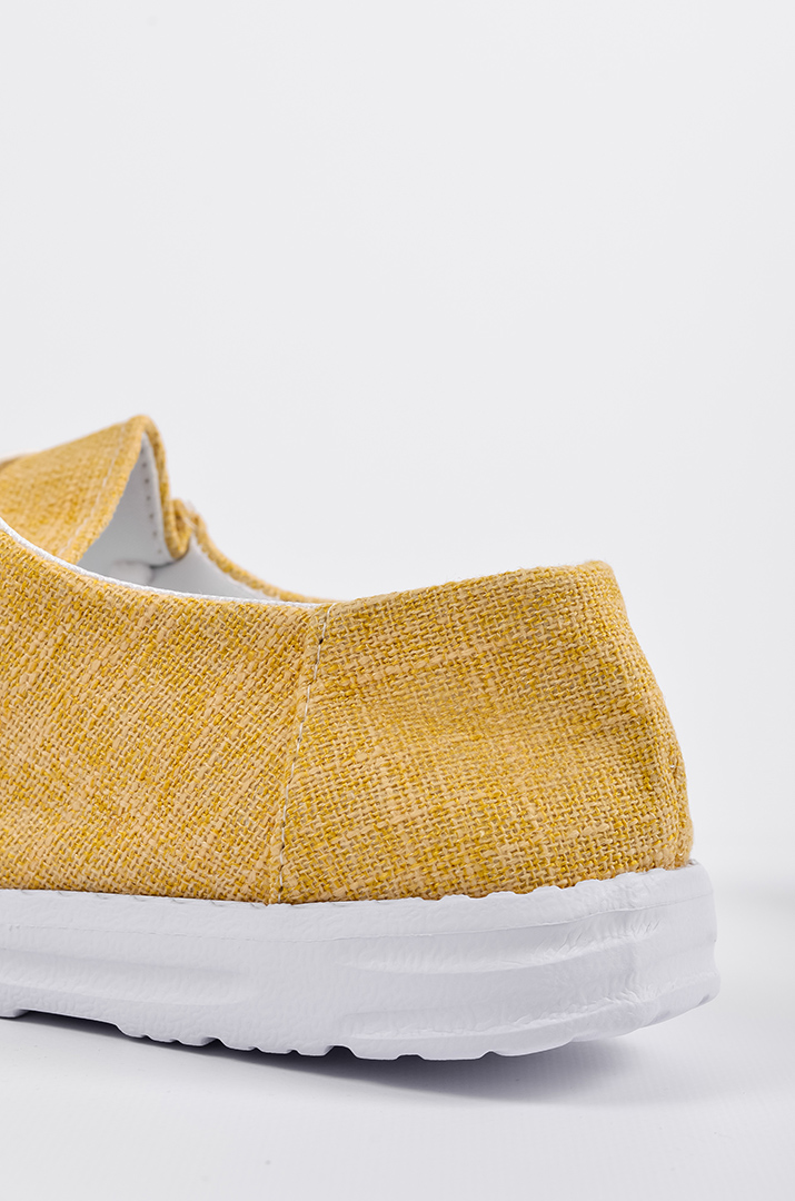 Мокасини жовтого кольору великих розмірів