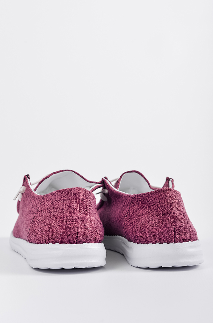 Мокасини бузкового кольору великих розмірів