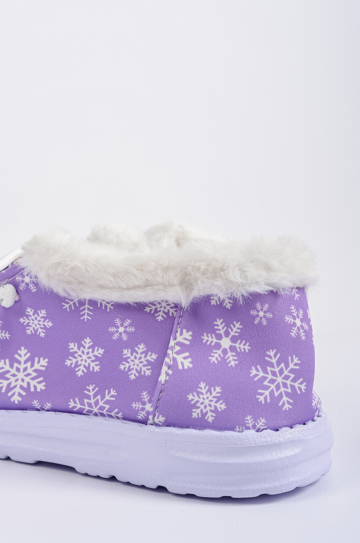 Текстильные мокасины с зимним принтом и экомехом больших размеров