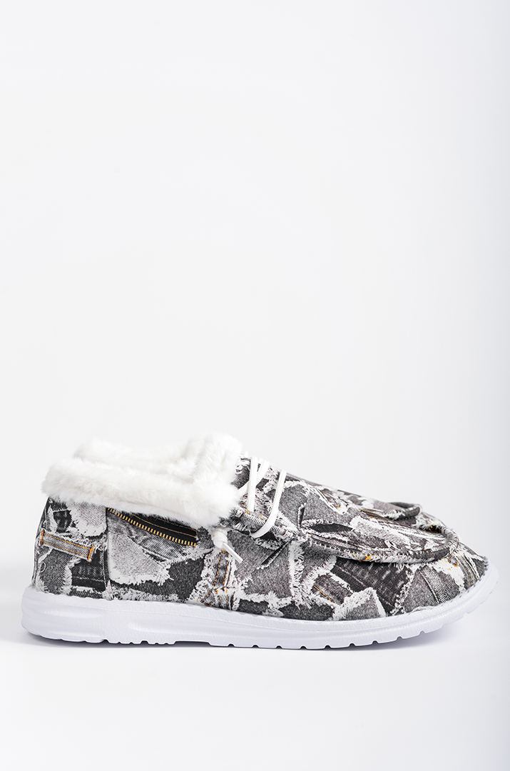 Мокасини текстильні з абстрактним принтом і екохутром великих розмірів