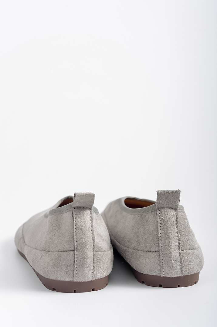 Мокасини з екозамші з рельєфною підошвою великих розмірів