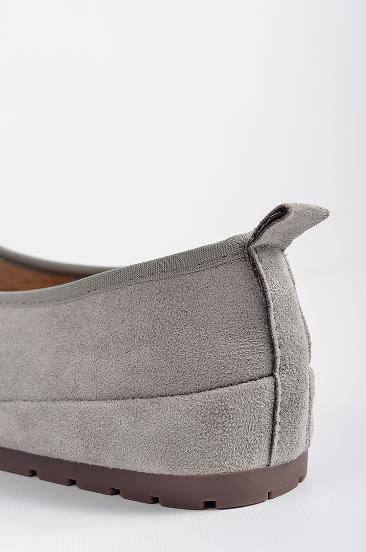 Мокасини з екозамші з рельєфною підошвою великих розмірів