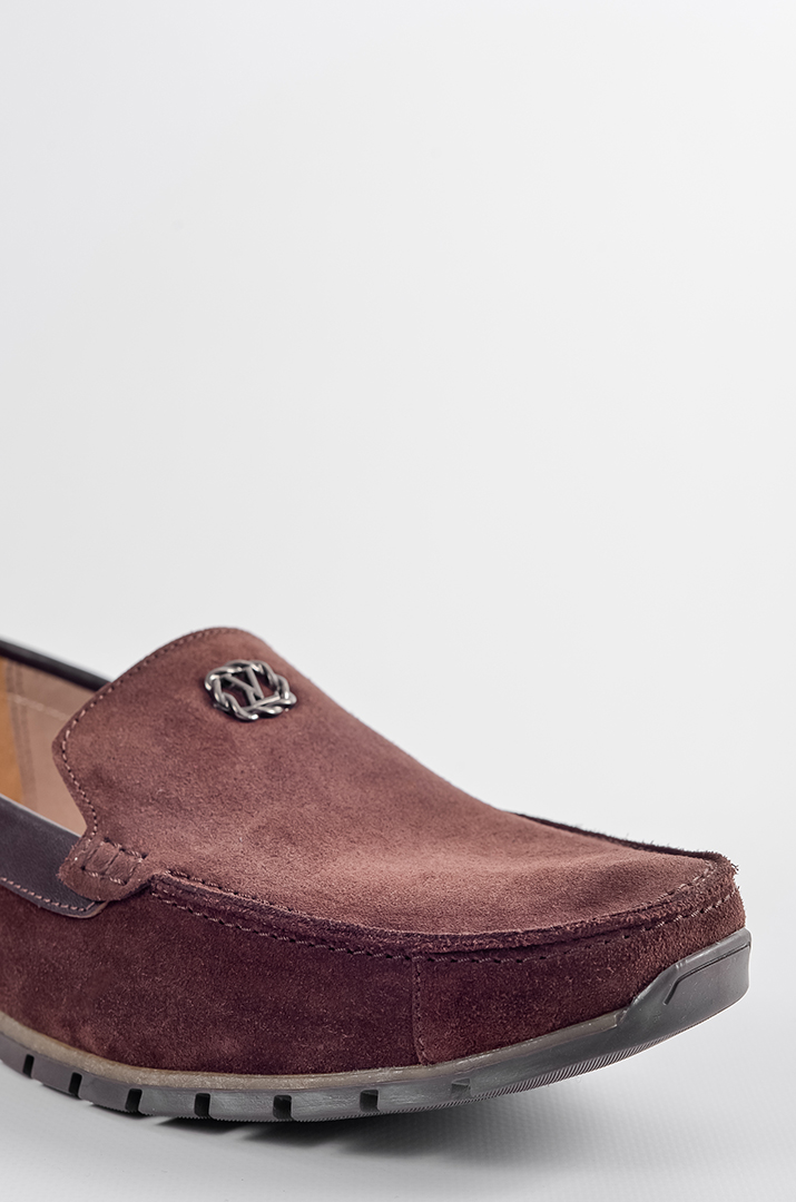 Темно-коричневі мокасини з замші великих розмірів