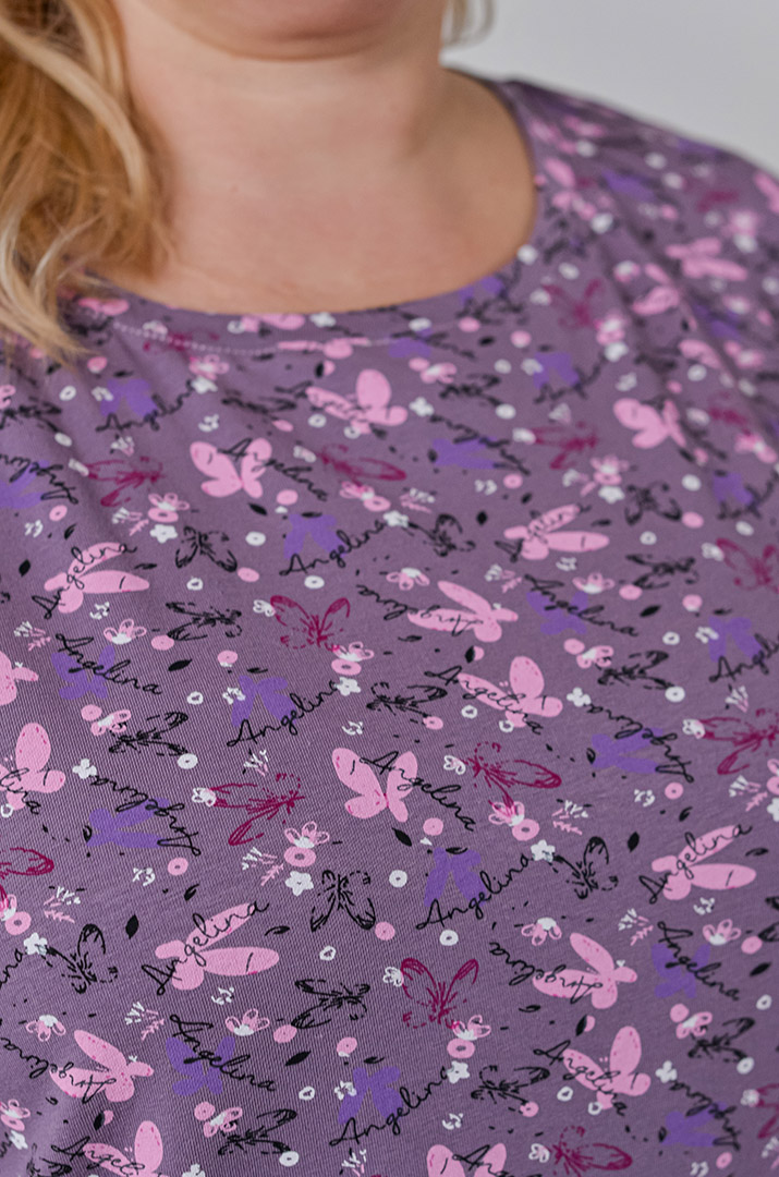 Нічна сорочка коротка в принт великих розмірів