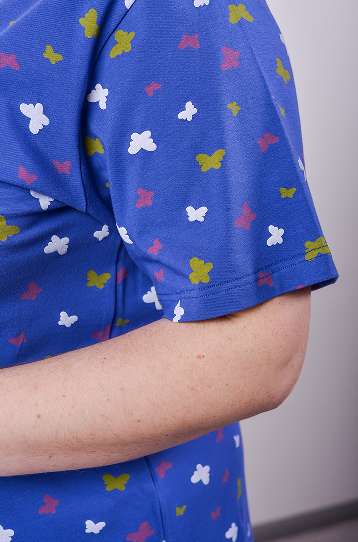 Нічна сорочка коротка в принт великих розмірів