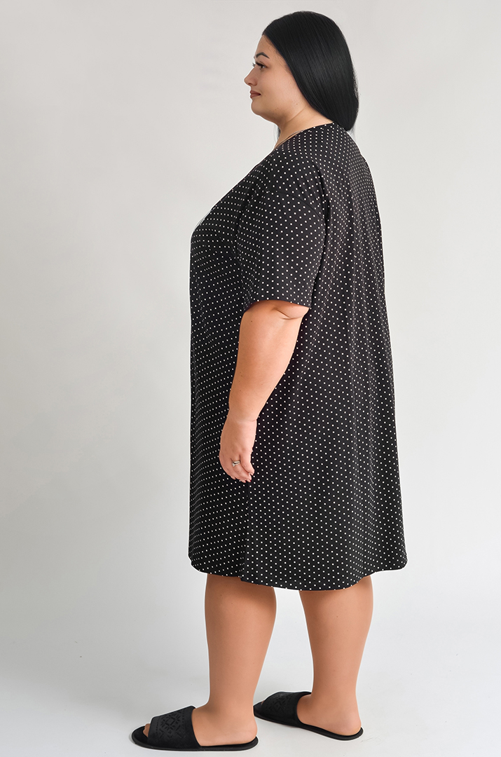 Ночная рубашка с коротким рукавом и контрастным принтом больших размеров