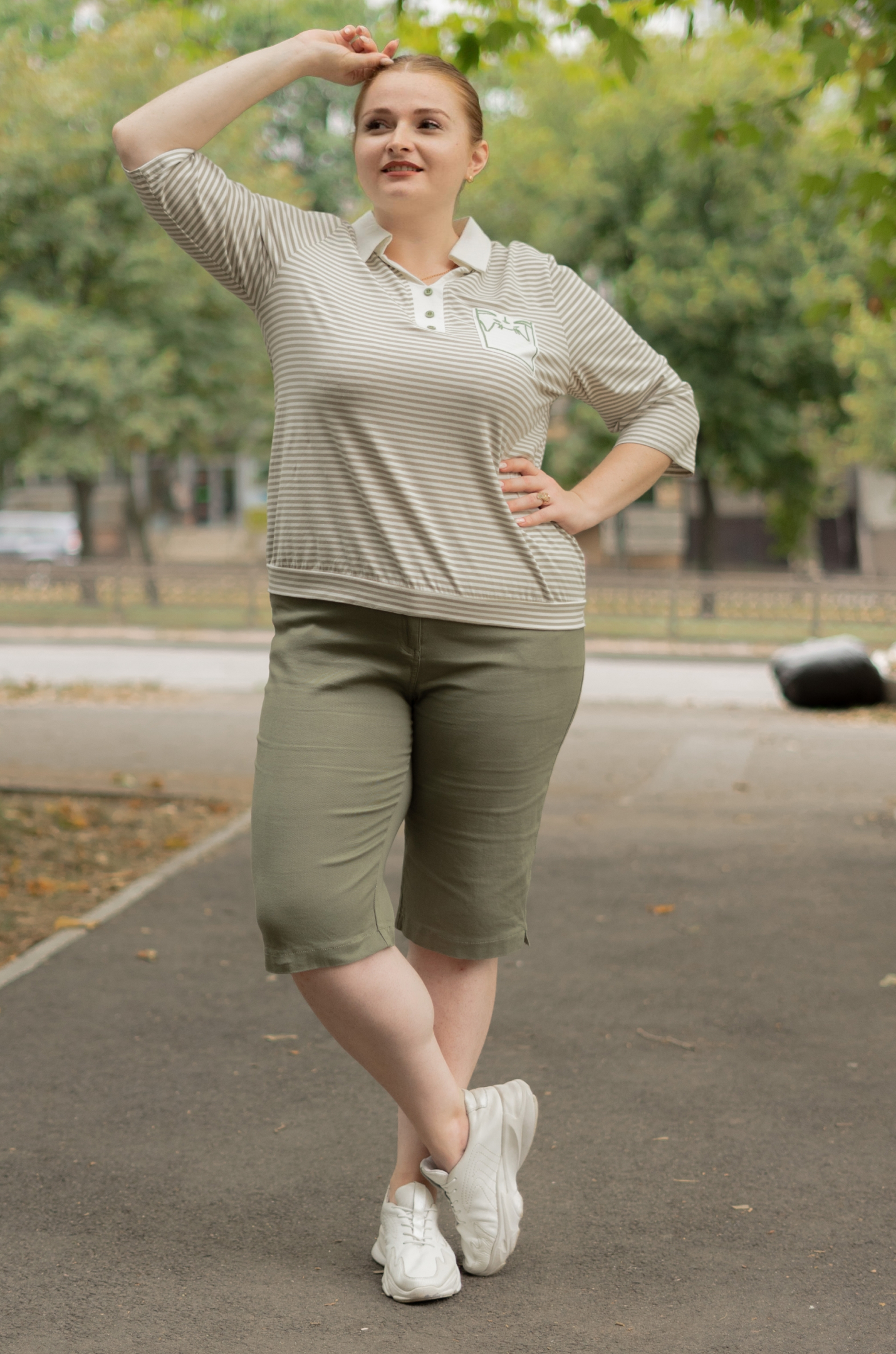 Капрі котонові в різних кольорах великих розмірів