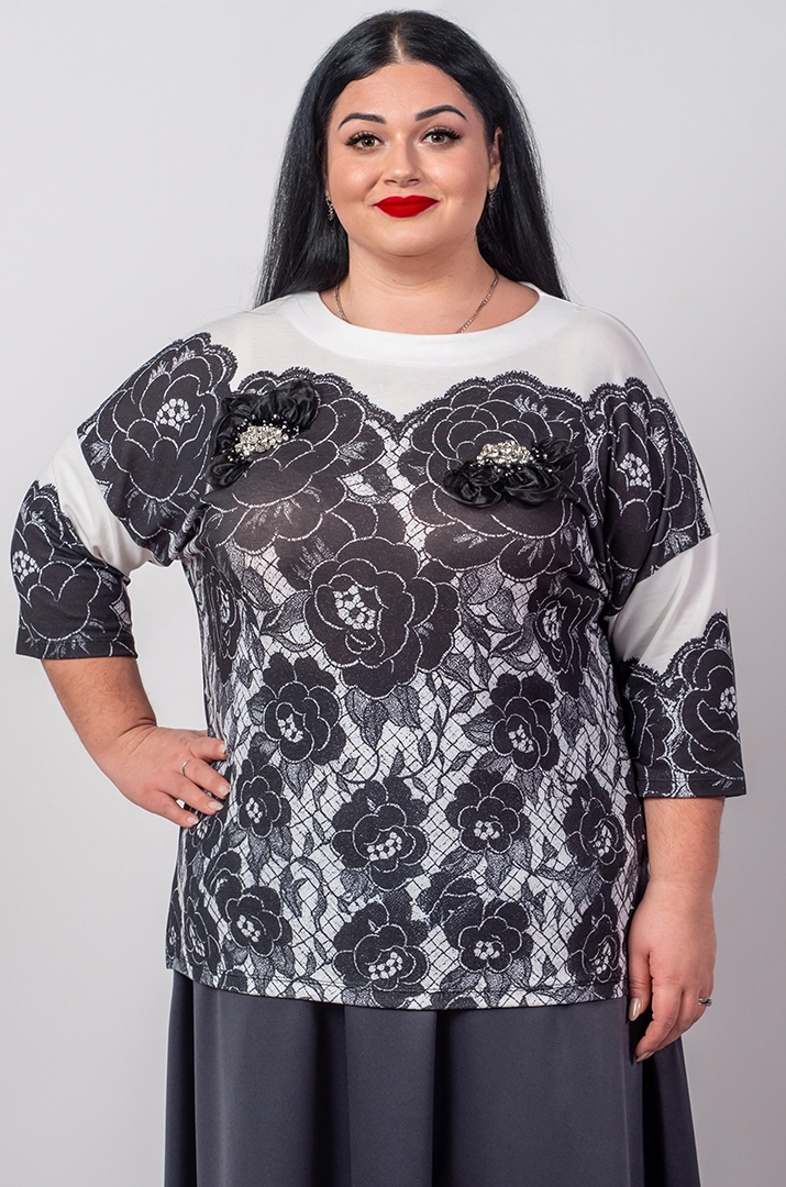 Блуза довга з контрастним флористичним принтом великих розмірів