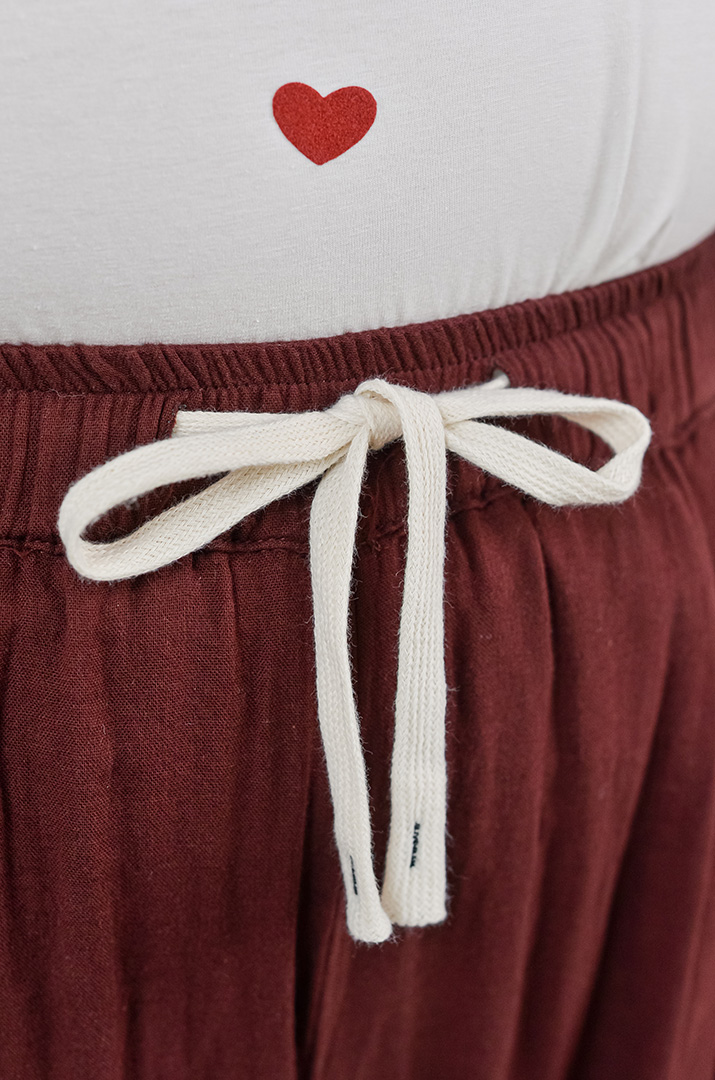 Брюки-спідниця з фактурної тканини на зав'язці великих розмірів