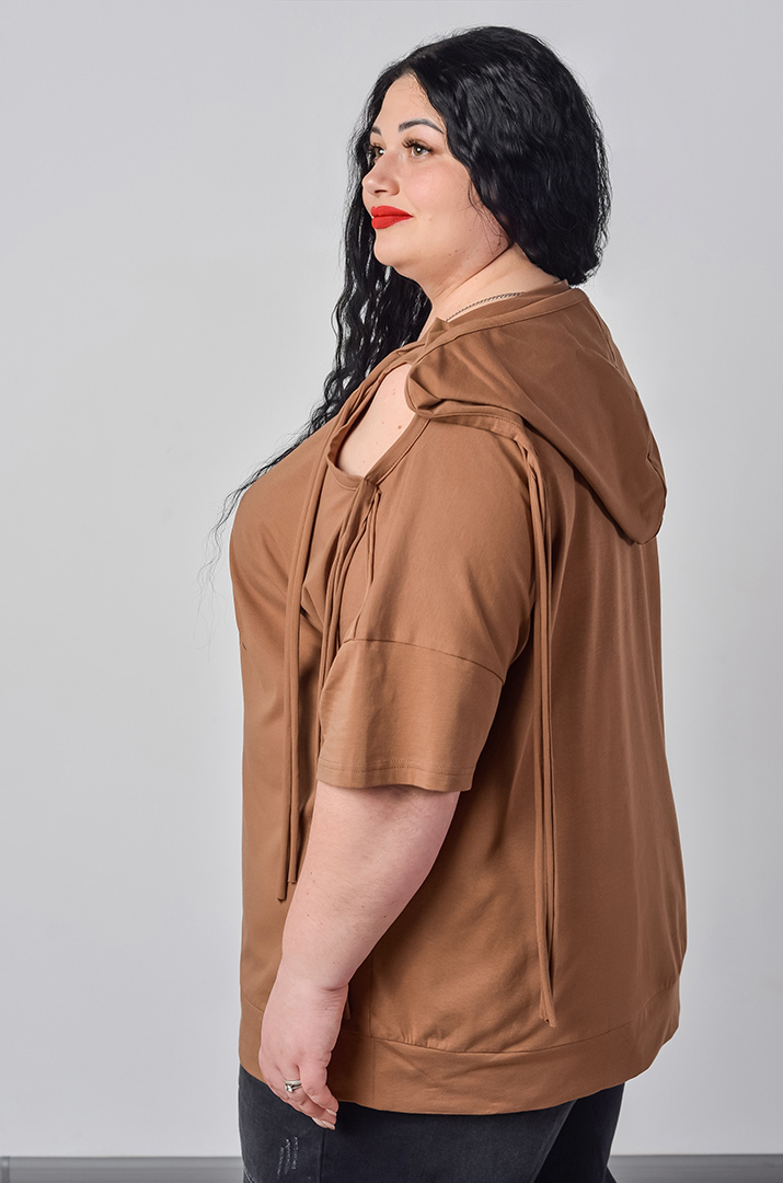 Блуза спорт з відкритими плечима та декоративними зав’язками великих розмірів