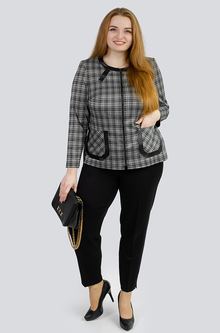 Стильный пиджак в клетку в разных цветах супер батал
