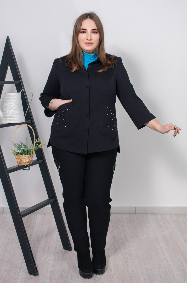 Піджак з кишенями декорованими перлинами батал