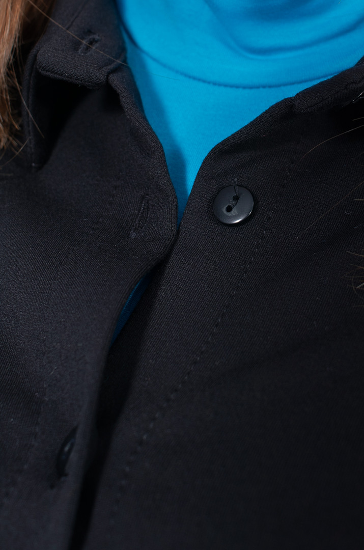 Піджак з кишенями декорованими перлинами батал