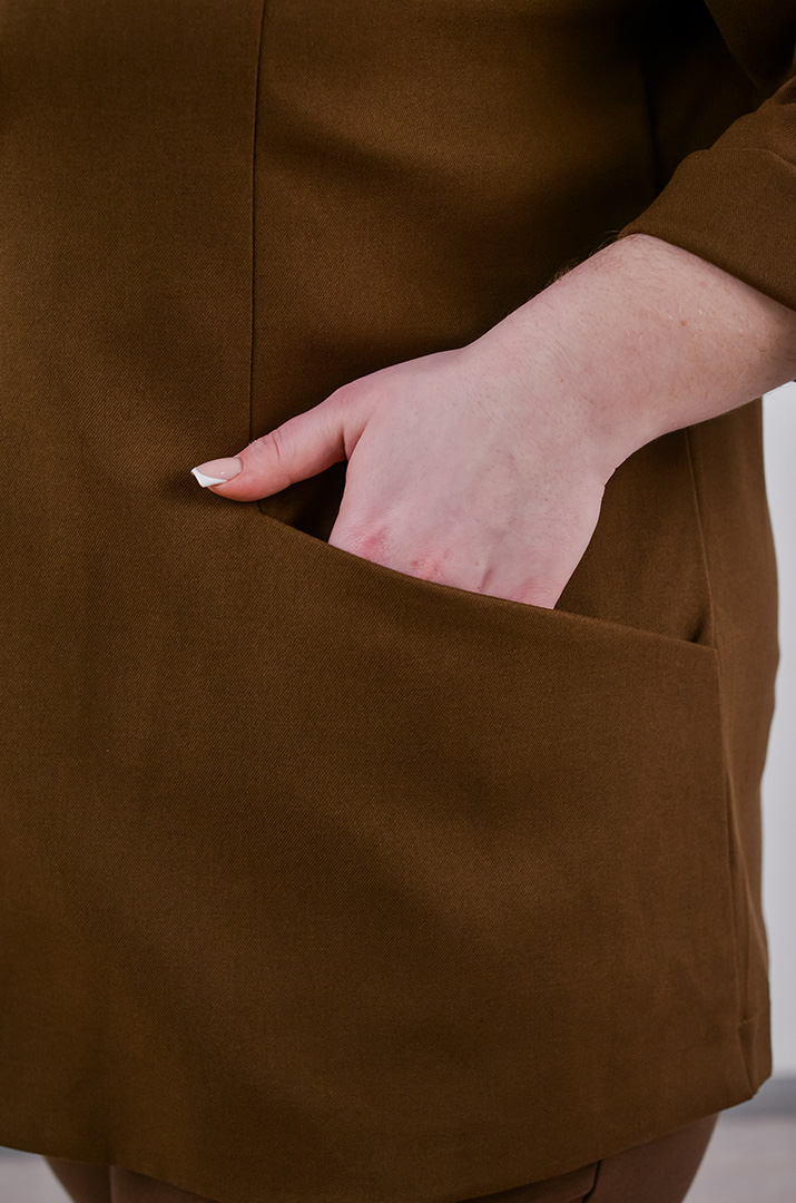 Пиджак с воротником больших размеров