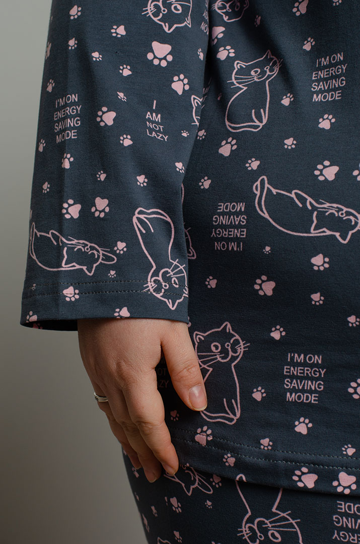 Трикотажная пижама с брюками больших размеров