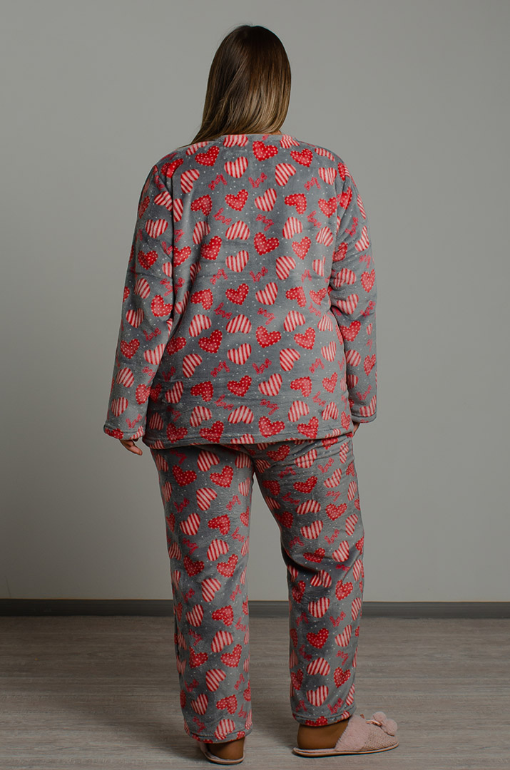 Махровая пижама в принт больших размеров