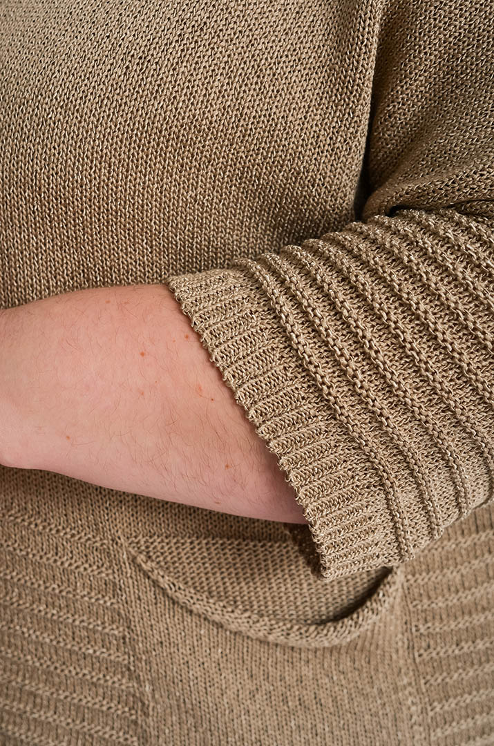 Жакет в'язаний з прикрасою великих розмірів