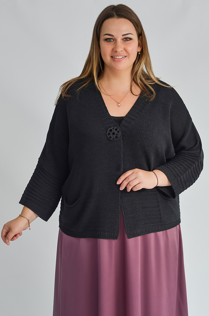 Жакет в'язаний з прикрасою великих розмірів