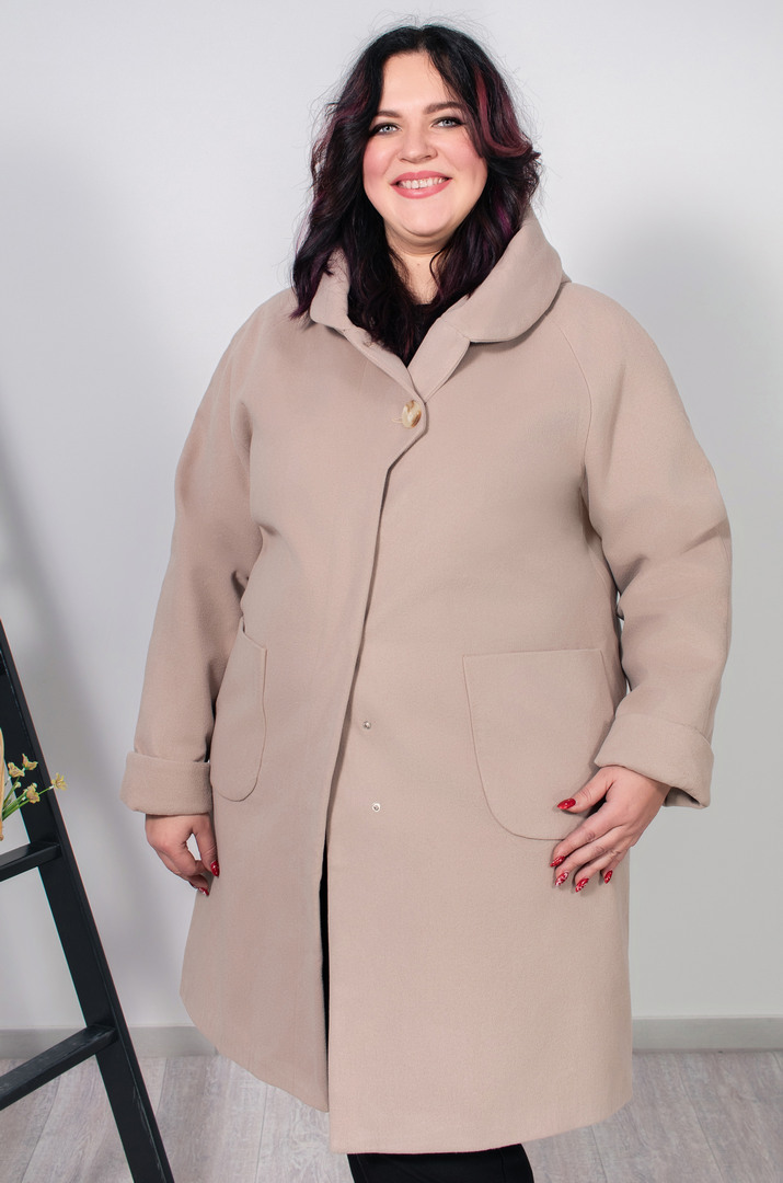 Кашемировое пальто с капюшоном батал