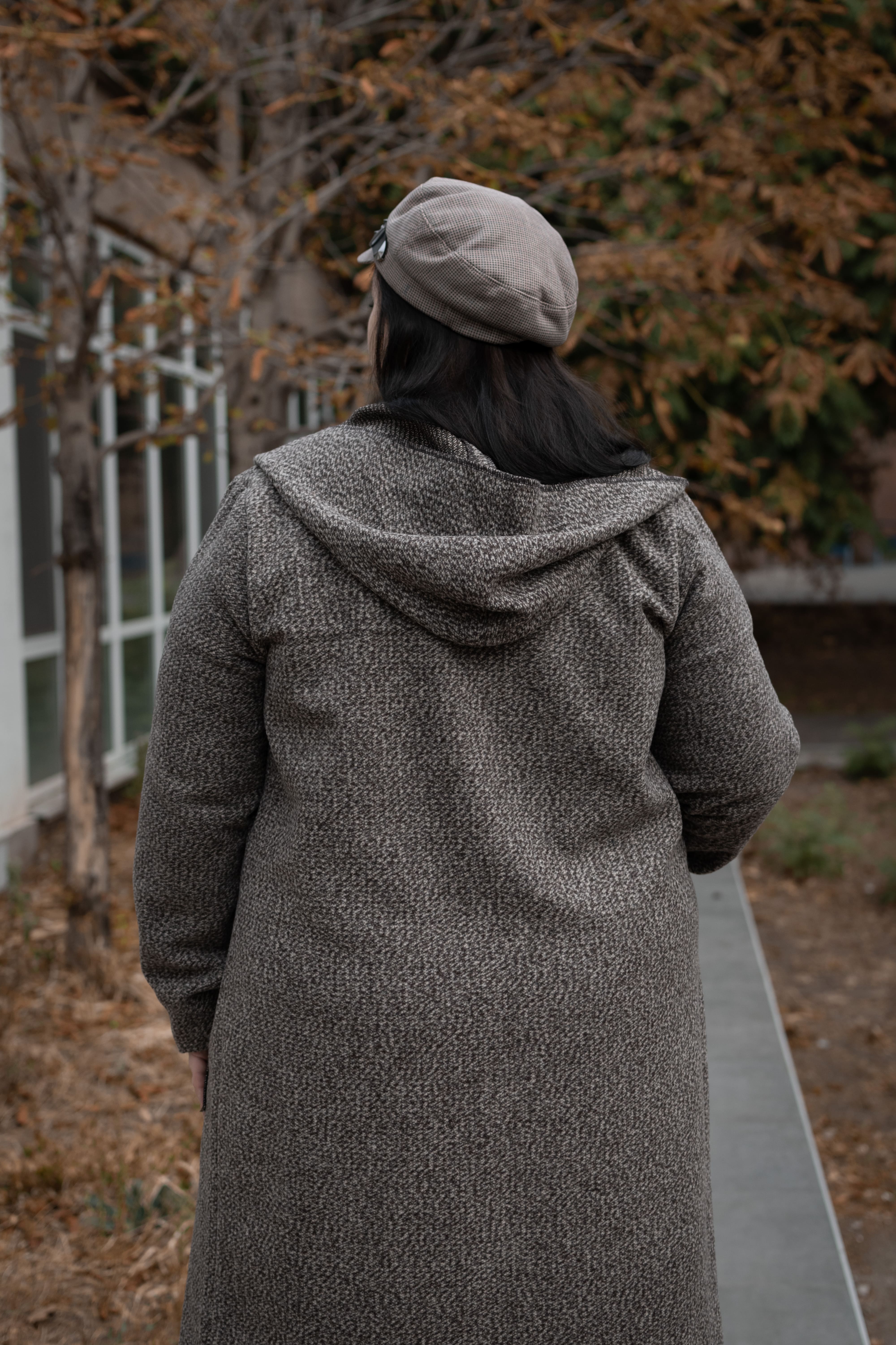 Пальто букле з прикрасою супер батал