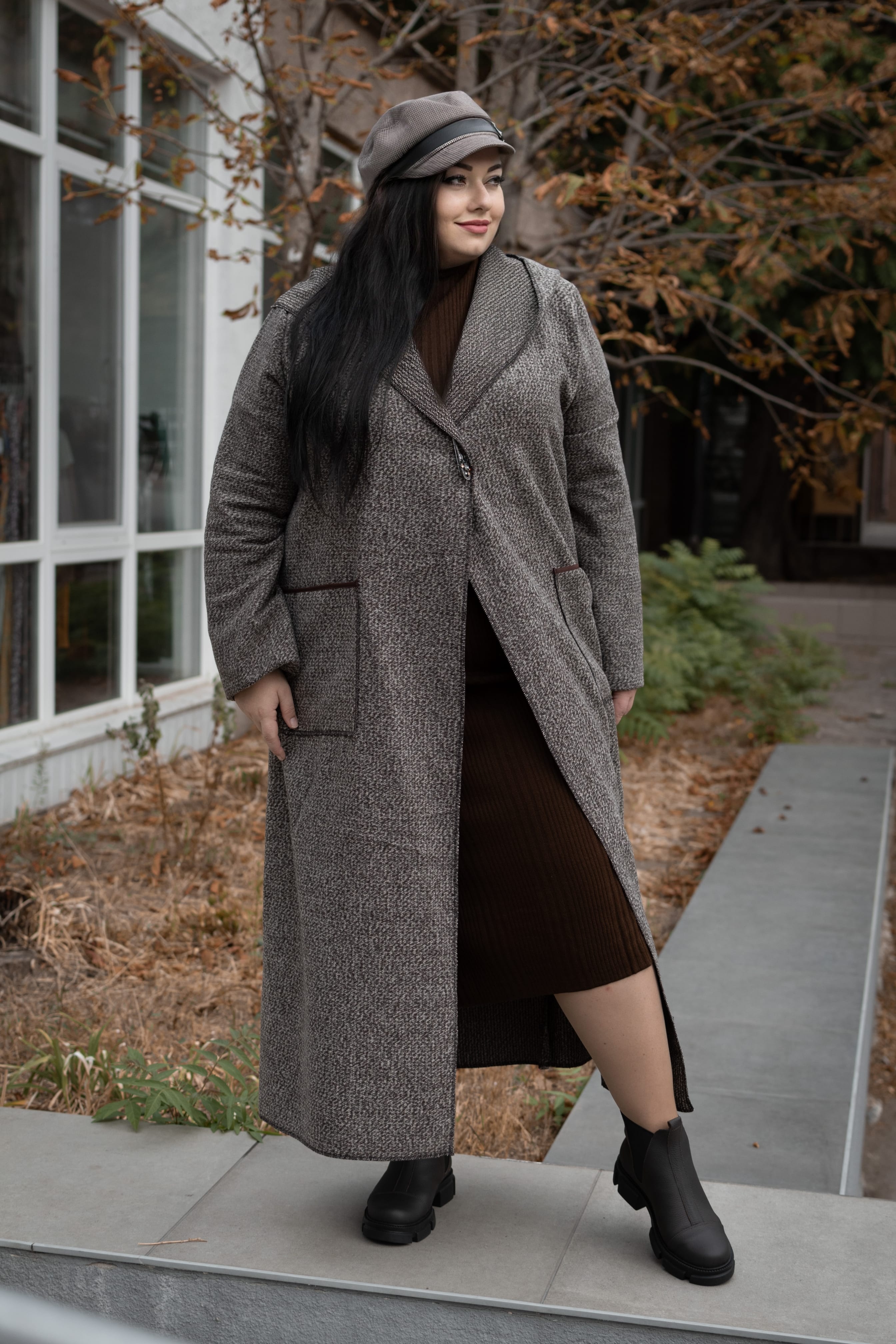 Пальто букле з прикрасою супер батал