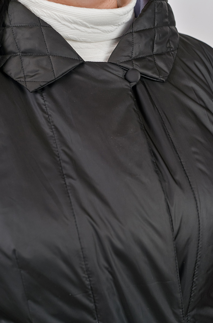 Пальто з декоративними елементами великих розмірів