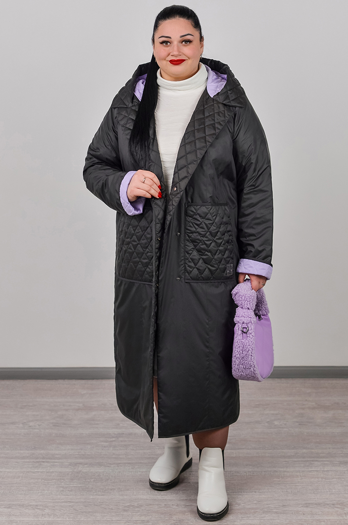 Пальто з декоративними елементами великих розмірів