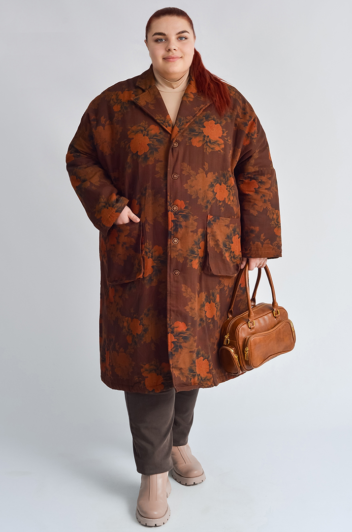 Пальто з квітковим принтом і накладними кишенями великих розмірів