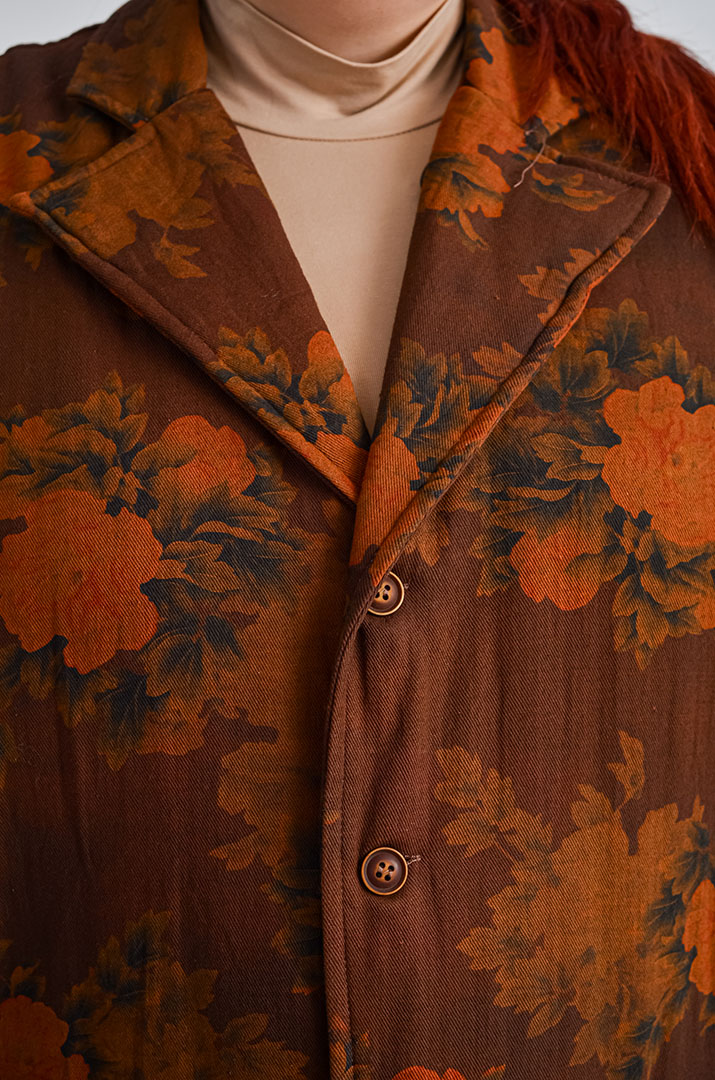 Пальто з квітковим принтом і накладними кишенями великих розмірів