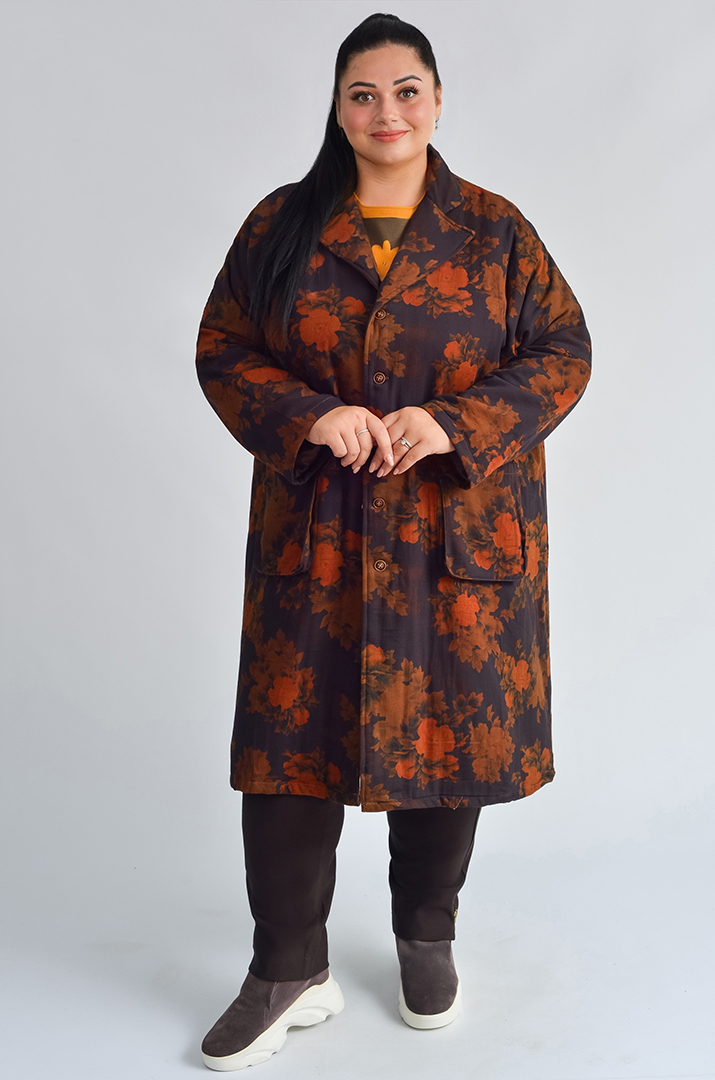 Пальто з квітковим принтом і накладними кишенями великих розмірів