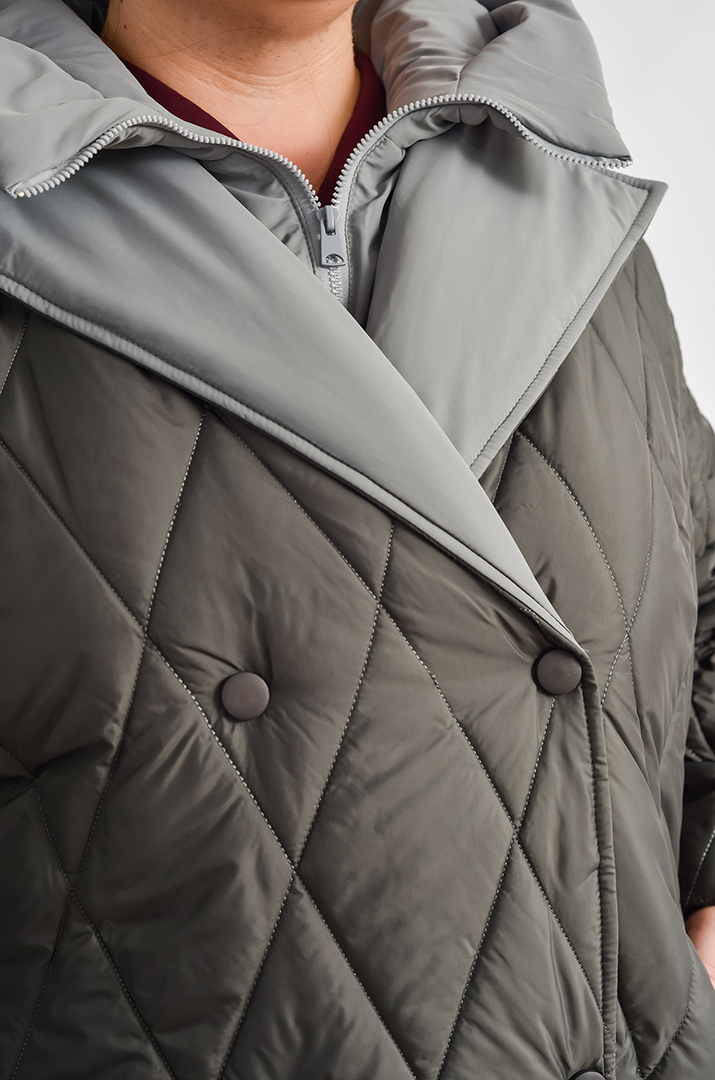 Зимове коротке пальто зі знімним капюшоном великих розмірів