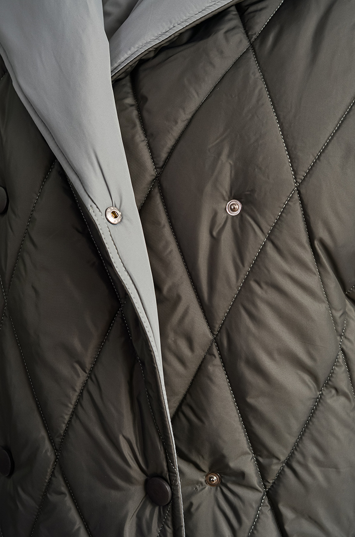 Зимове коротке пальто зі знімним капюшоном великих розмірів