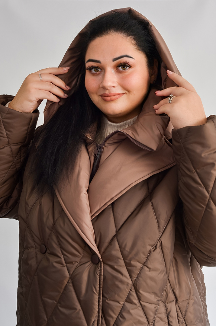 Зимове коротке пальто зі знімним капюшоном великих розмірів