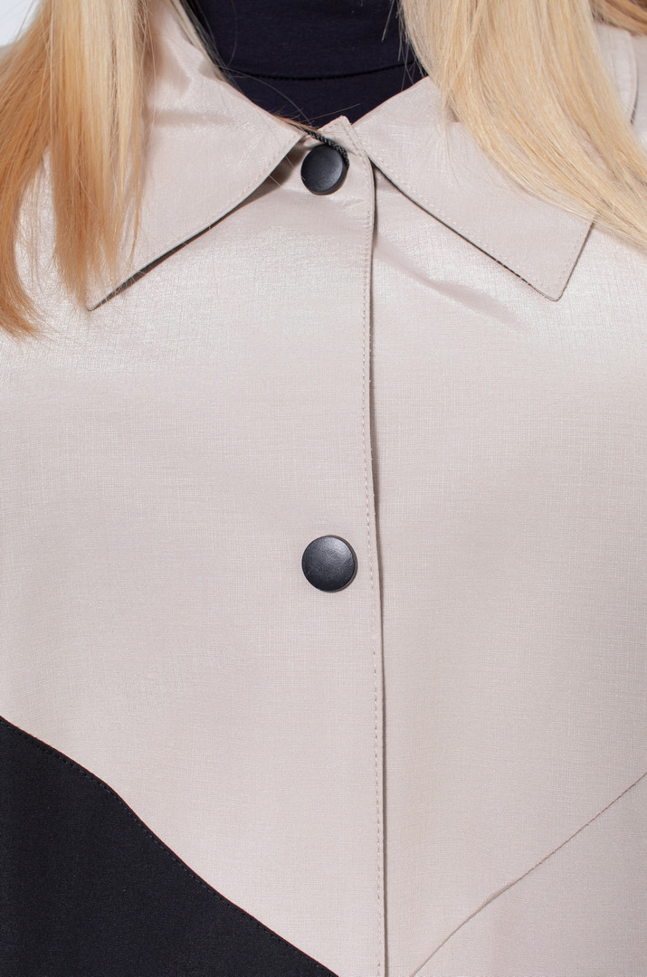 Стильный бежевый плащ с ассиметричным геометрическим принтом супер батал