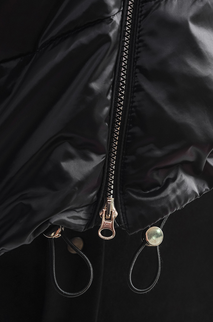 Пончо з кишенями на блискавці великих розмірів