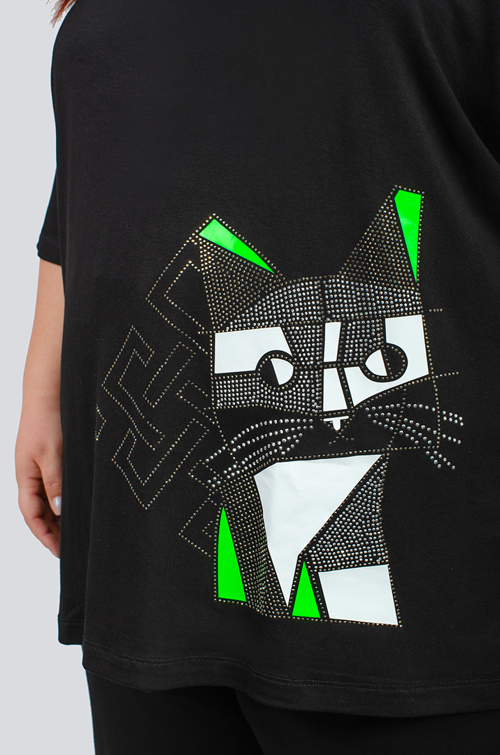 Прогулочный костюм со стильным декором больших размеров