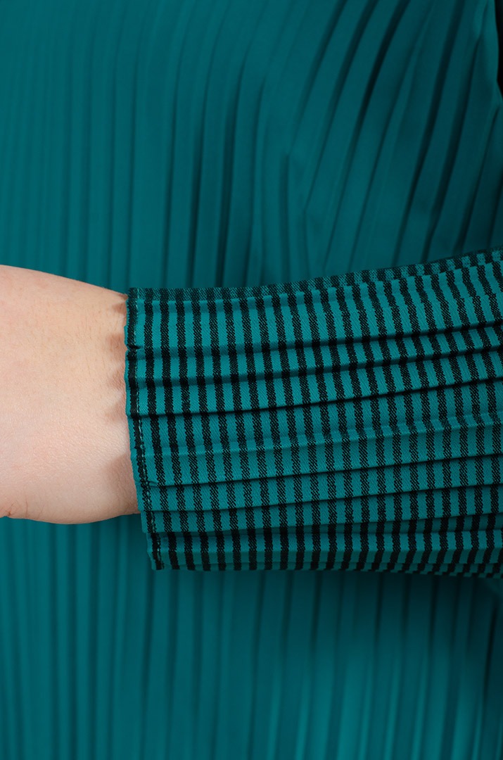 Розкішний костюм з широкими брюками великих розмірів