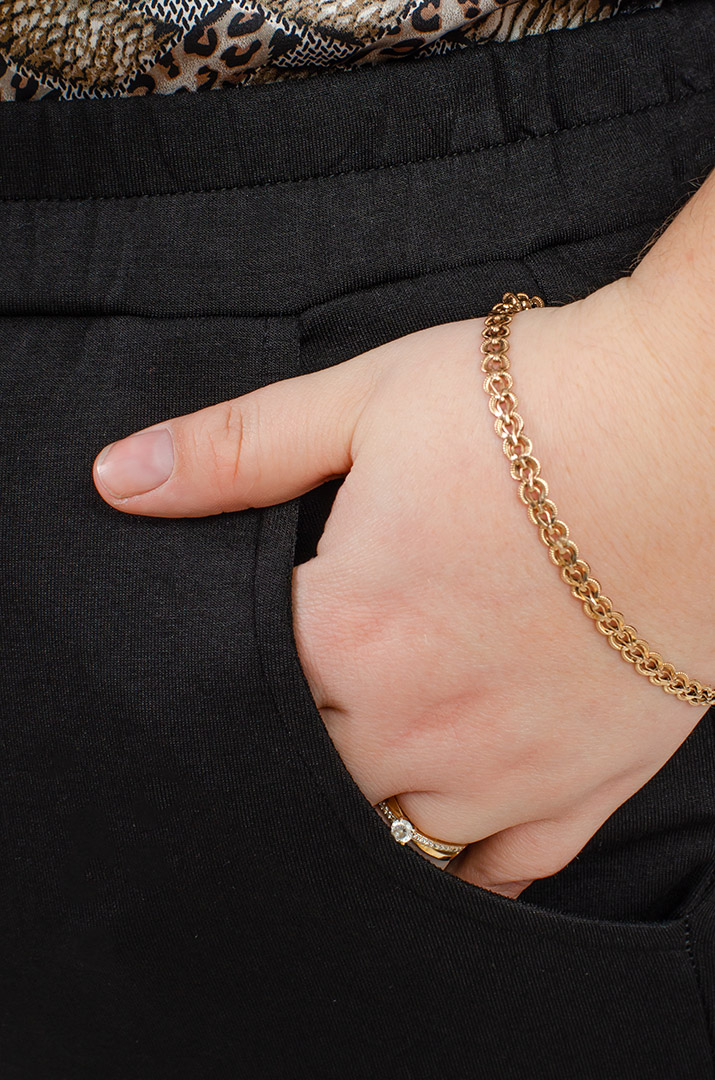 Костюм жакет и брюки с декором больших размеров