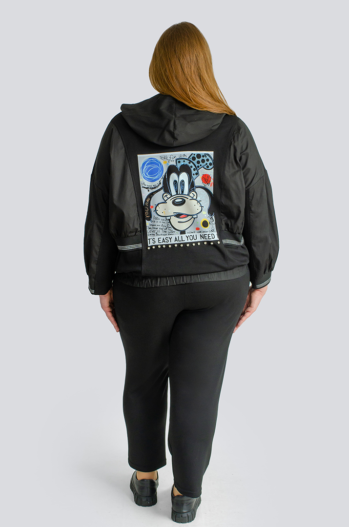 Чорний прогулянковий костюм з яскравим декором великих розмірів