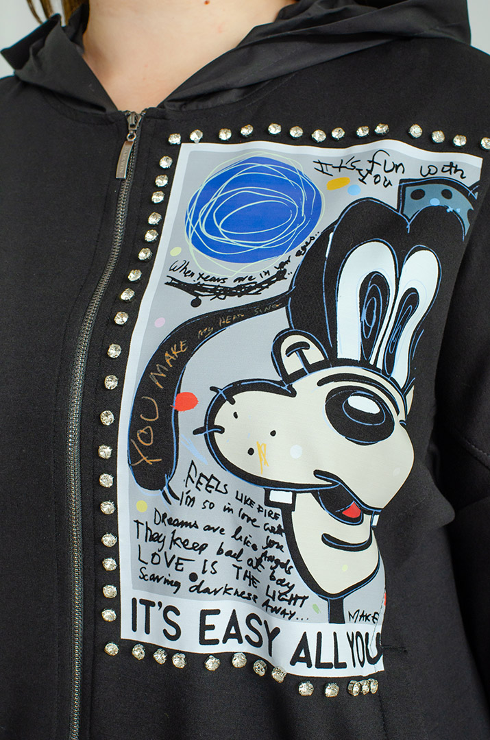 Чорний прогулянковий костюм з яскравим декором великих розмірів