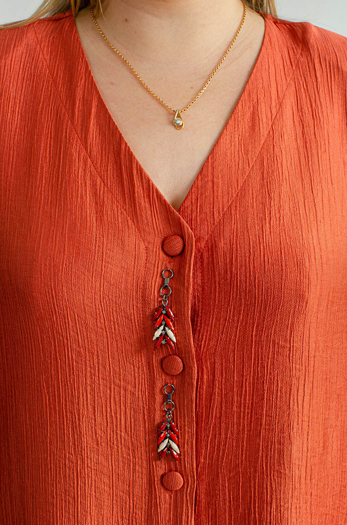 Костюм-брюки жатка з двома прикрасами великих розмірів