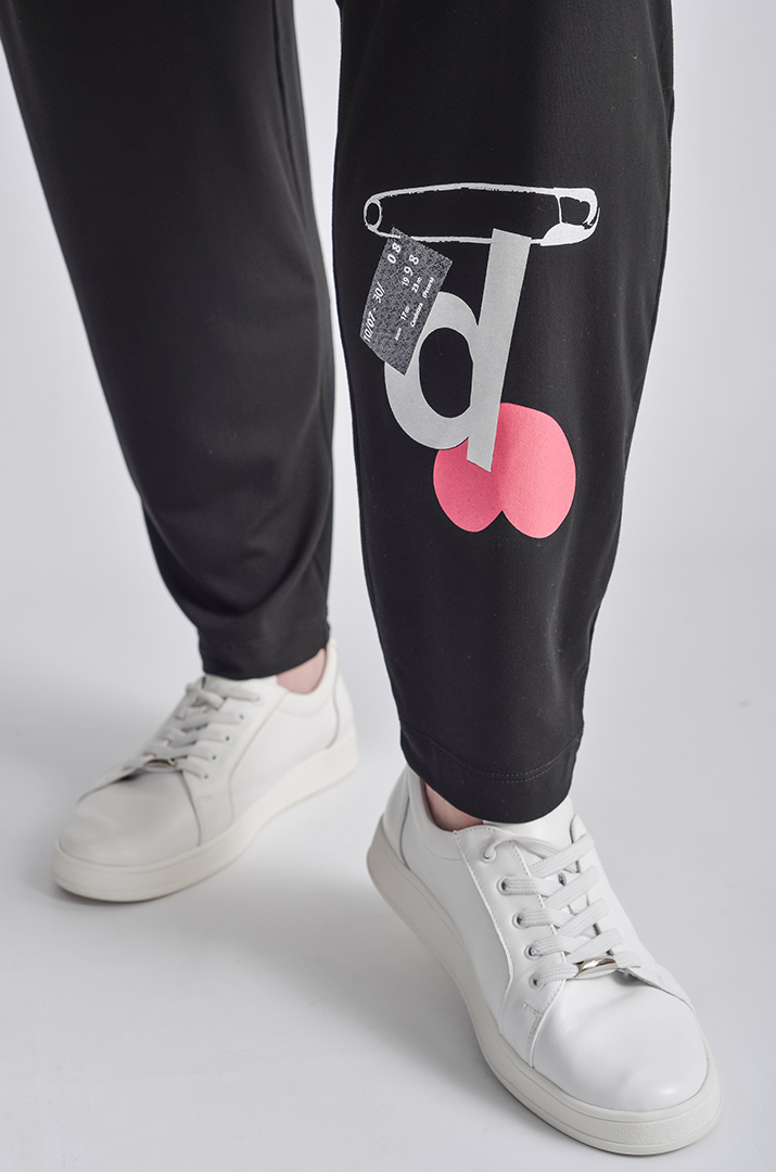 Чорний прогулянковий костюм з рожево-білим принтом великих розмірів