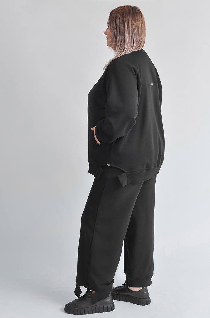 Прогулянковий костюм на блискавці з оригінальними резинками великих розмірів