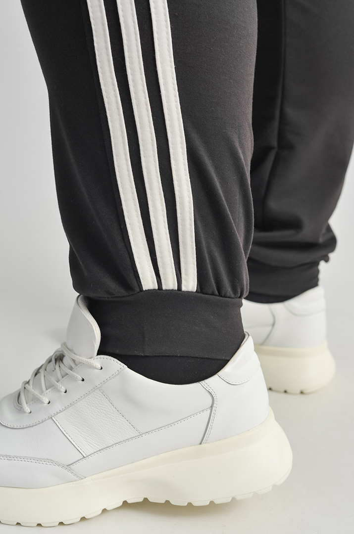 Прогулянковий костюм на блискавці з контрастними лампасами великих розмірів