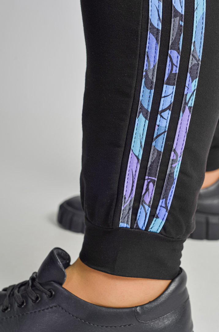 Прогулянковий костюм з художнім принтом листочків великих розмірів