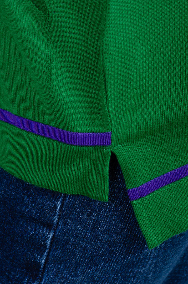 Пуловер в'язаний з кишенями великих розмірів