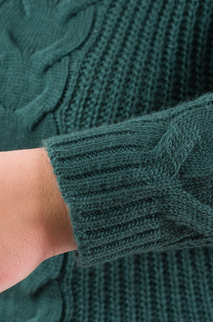 Светр вовняний подовжений