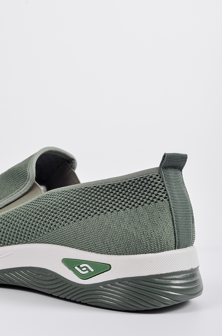 Сліпони в різних кольорах великих розмірів