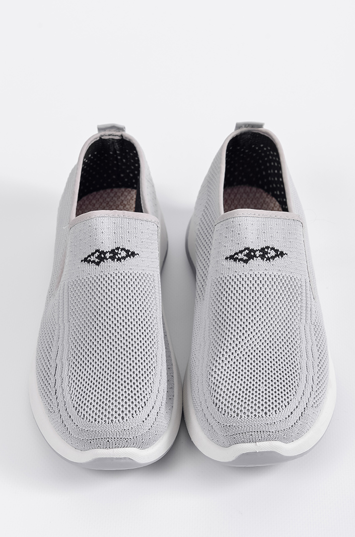 Сліпони в різних кольорах великих розмірів