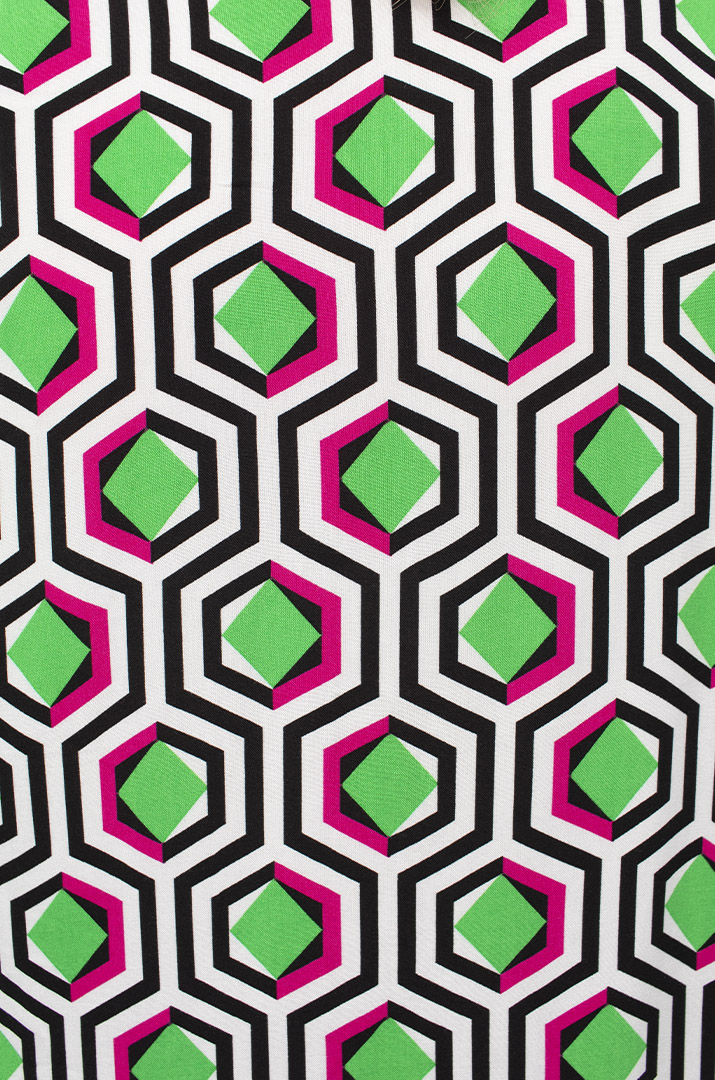 Рубашка длинная в геометрический принт супер батал